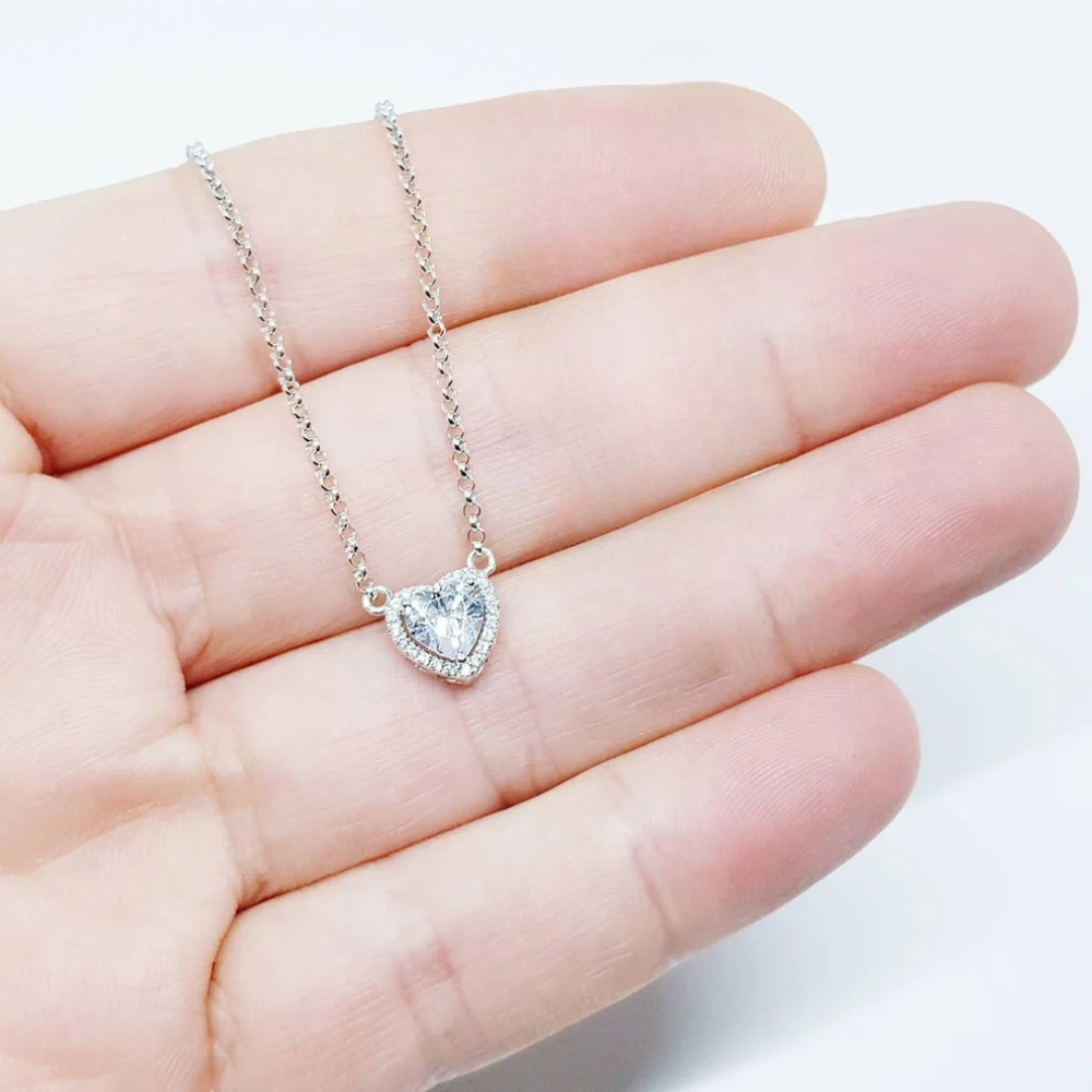 ADORIA - Ogrlica Iznenađenja Sa Ružom