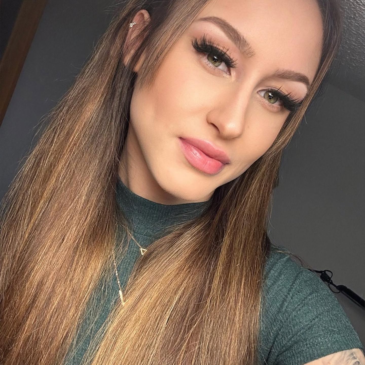 <em><strong>Jovana M.</strong></em>